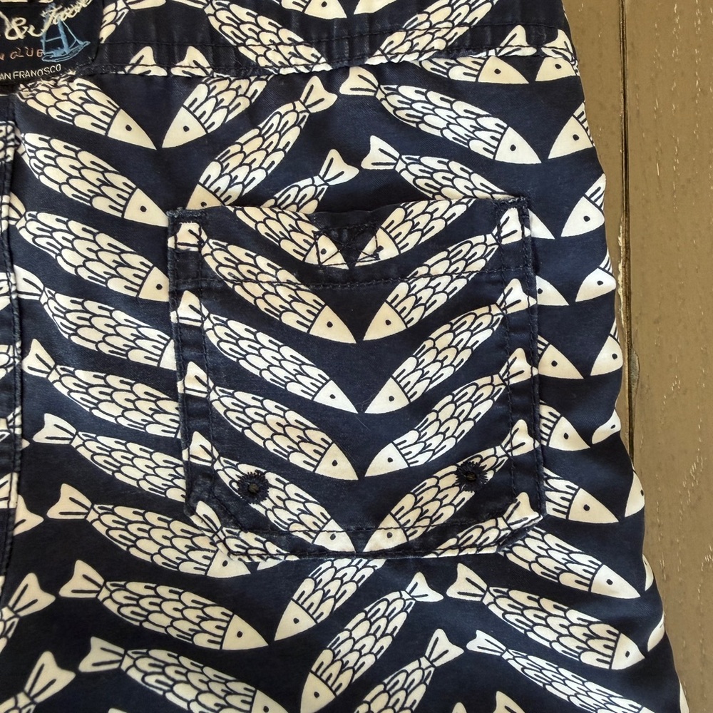 Janie and Jack Toddler Boys’ Blue Fish Swim Trunks & Board Shorts • Size 4 (XS) - Picture 10 of 12